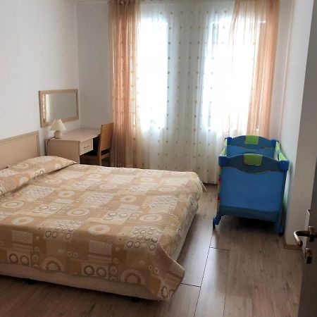 Апартамент В Хотел Стената, Пампорово Lejlighed Smolyan Eksteriør billede